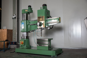 Taladro <span class=keywords><strong>Radial</strong></span> Z3050 de Columna Vertical Totalmente Hidráulico con Cabezales de Roscado, Taladrado y Fresado - Product Image 5