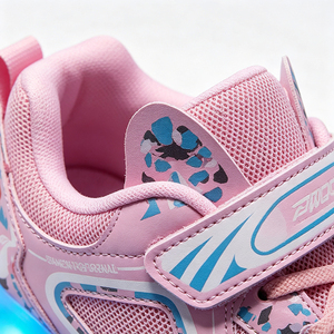 Unisex Kinder Rollschuhe mit Einziehbaren 4 Rädern, Sneaker mit Rollen für Jungen und Mädchen, Fersenschalter, Sicherheitsabdeckung, Skate-Schuhe - Product Image 4