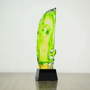 Tazza del trofeo di vetro del trofeo dei campioni di cristallo del nuovo arrivato vibrante del germoglio di primavera di vendita calda della fabbrica