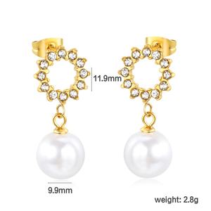 Boucles d'oreilles pendantes créoles en acier inoxydable, étanches, plaquées or 18 carats, délicates, hypoallergéniques, avec zircon et perles pour femmes - Product Image 2