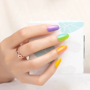 Set de Esmaltes de Uñas al por Mayor de Alta Calidad con Diseños Variados para Decoración de Uñas - Product Image 2