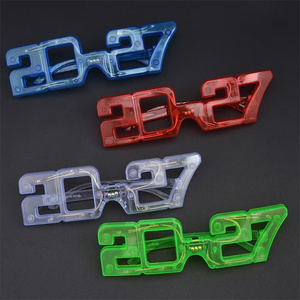 Gafas LED Luminosas 2027 de Año Nuevo, Adornos Fotográficos Cuadrados, Gafas LED Luminosas <span class=keywords><strong>con</strong></span> Número Iluminado - Product Image 4