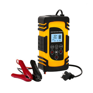 Chargeur de batterie de <span class=keywords><strong>voiture</strong></span> et de moto intelligent automatique portable multi-véhicules 12-24V 8A/4A avec écran LCD et charge sans fil Type-C - Product Image 1