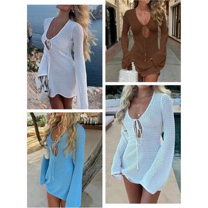 FOXA Traje de baño de punto de ganchillo para mujer, vestido con cuello en V profundo, minivestido ajustado con aberturas, ropa de playa para vacaciones - Product Image 2