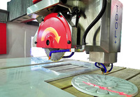 Máquina de Corte y Fresado CNC de 5 Ejes HKNC-500+ de Hualong Machinery para Bloques de Piedra de Mármol y Granito de Cuarzo