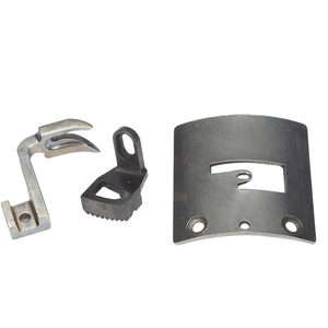 Machine à coudre <span class=keywords><strong>pour</strong></span> chaussures GA5-1 GM103 Plaque à <span class=keywords><strong>aiguille</strong></span> 91329 GM102 Engrenage d'entraînement 91713 & GM101 Pied presseur 85827 <span class=keywords><strong>pour</strong></span> <span class=keywords><strong>Singer</strong></span> 45K <span class=keywords><strong>Cuir</strong></span> - Product Image 2