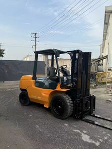 รถยกมือสอง 5 ตัน เครื่องยนต์ดีเซลญี่ปุ่น รุ่น FD30 7FD50 เสาสามท่อน พร้อมระบบเลื่อนข้าง ขายปลีก - Product Image 5