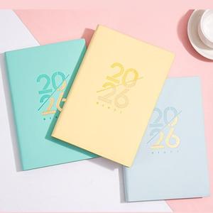 Cuaderno Español de 156 Hojas, Tapa Dura de Cuero PU A5, Color Personalizado, Encuadernación Cosida, Impresión UV, Alta Calidad, Nuevo 2026, Suministro de Fábrica - Product Image 4