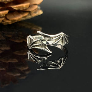 유니섹스 고급 주얼리 고딕 악마 박쥐 날개 반지, 황동 해골 발톱 로듐 14K 금도금, 결혼식 또는 할로윈 선물용 - Product Image 6