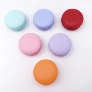 Mini pots cosmétiques en silicone colorés en forme de macaron Kawaii 5g 10g pour rouge à lèvres, baume à lèvres et gloss DIY - Product Image 6
