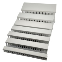 Goulotte de câblage en PVC ignifuge à fentes pour câbles réseau et fibre optique