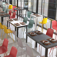 Ensemble de tables et de chaises de restaurant commercial de luxe léger, ensemble de table et de chaises de salle à manger en métal pour café, restaurant