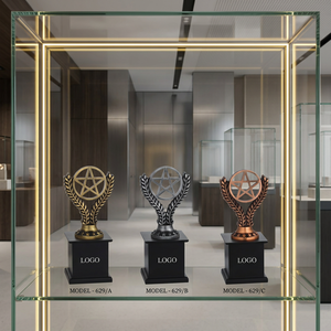 Trofeo Antiguo Estrella con Base de Corona de Laurel, Fundición de Aleación de Zinc, Premio Deportivo Duradero para Eventos - Product Image 1