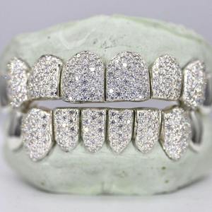 Venta al por mayor de joyería dental de plata 925 con moissanita estilo Provenza vintage, acabado con polvo de diamante, ajuste personalizado, estilo hip hop y de moda. - Product Image 3