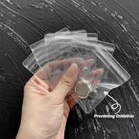 Collier auto-scellant en plastique transparent boucles d'oreilles bague emballage de bijoux pochettes Ziplock Logo personnalisé sacs à bijoux en PVC