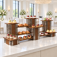 Présentoir de buffet alimentaire de luxe XINGPAI en bois de Sapele massif, fait main, avec rehausseurs de buffet à niveaux uniques pour banquets de mariage