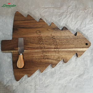 Tabla de cortar con forma de árbol de Navidad y logotipo personalizado al por mayor, tabla de charcutería de <span class=keywords><strong>Acacia</strong></span> popular con juego de cuchillos para fiestas en casa - Product Image 4