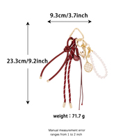 Breloque de sac en perles et cordon rouge en gros, conception personnalisée acceptée, idéale pour sac fourre-tout décontracté, décoration de surface pour sac de sport, accrochage pour casier de gym
