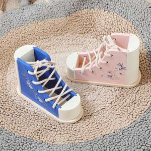 Zapatos <span class=keywords><strong>de</strong></span> madera educativos con cordones <span class=keywords><strong>para</strong></span> bebés <span class=keywords><strong>de</strong></span> 1 a 3 años, juguete cognitivo <span class=keywords><strong>de</strong></span> aprendizaje temprano <span class=keywords><strong>para</strong></span> el entrenamiento <span class=keywords><strong>de</strong></span> la motricidad fina <span class=keywords><strong>de</strong></span> la mano - Product Image 4