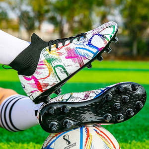 Chaussures de football personnalisées pour hommes, vente en gros d'usine, pour sports de plein air, nouvelles chaussures de football populaires, été, taille 35-46 - Product Image 4