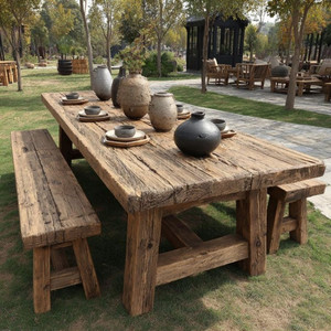 Tavolo da Ristorante in Legno Massiccio, Robusto e Pratico, Progettato per Cucina e Sala da Pranzo in Stile Rurale/Country - Product Image 4