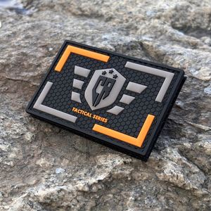 Badge en PVC souple 2D/3D personnalisé de haute qualité avec logo de marque, patch thermocollant en PVC pour casquette - Product Image 3