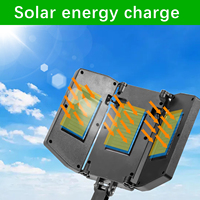 Projecteur LED solaire pliable avec télécommande, capteur de lumière, montage mural extérieur, lampe portable d'urgence pour le camping et la rue