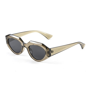 Lunettes <span class=keywords><strong>de</strong></span> <span class=keywords><strong>soleil</strong></span> vintage <span class=keywords><strong>haut</strong></span> <span class=keywords><strong>de</strong></span> <span class=keywords><strong>gamme</strong></span> à la mode unisexe Rectangle Logo personnalisé lunettes <span class=keywords><strong>de</strong></span> <span class=keywords><strong>soleil</strong></span> Uv400 rétro nuances lunettes <span class=keywords><strong>de</strong></span> <span class=keywords><strong>soleil</strong></span> polarisées vente en gros - Product Image 5