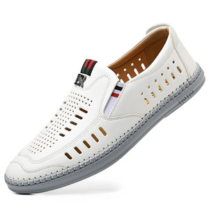 รองเท้าแตะหนังระบายอากาศแบบลำลองสำหรับผู้ชาย พื้นรองเท้านุ่มแบบเจาะรู พื้นรองเท้าด้านนอกทำจากยาง ส้นสูง 1-3 ซม. รองเท้าสำหรับฤดูร้อน - Product Image 5