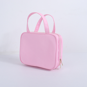 กระเป๋าเครื่องสำอางแบบพกพา ขนาดใหญ่ กันน้ำ ทำจากไนลอน น้ำหนักเบา พร้อมหูหิ้วนุ่ม  รับสั่งทำตามแบบ  พร้อมพิมพ์ลายส่วนตัว เป็นมิตรต่อสิ่งแวดล้อม ใช้ซ้ำได้ - Product Image 5