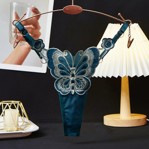 Tangas Sexys de Encaje Transparente para Mujer, con Accesorios de Mariposa, Venta al Por Mayor de Fábrica - Product Image 4