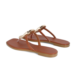 Pantoufles confortables à enfiler en cuir pour femmes Tongs plates ouvertes à bout carré pour la plage en métal Sandales à lanières