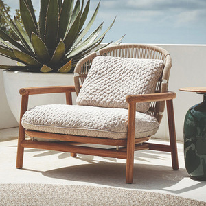 Ensemble de salon d'extérieur en teck avec fauteuil en rotin tressé et coussin <span class=keywords><strong>matelassé</strong></span>, idéal pour <span class=keywords><strong>jardin</strong></span>, patio, villa et balcon - Product Image 1