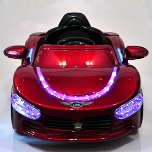 Coche Eléctrico Infantil de Fábrica China al Por Mayor para Niños con Tracción en las Cuatro Ruedas Coche Deportivo Recargable para Niña Coche de Juguete Rosa para Niños - Product Image 3