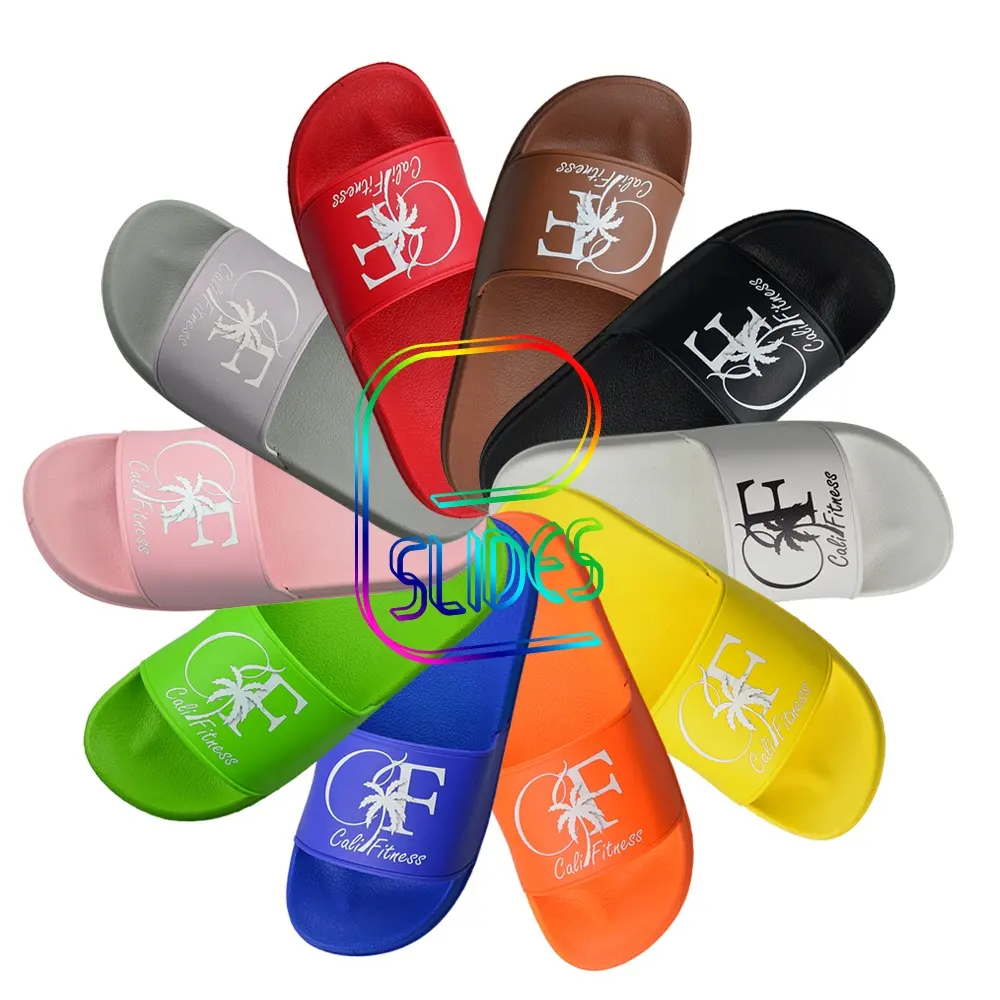 नई शैली OEM कस्टम काले स्लाइड जूते चप्पल पीवीसी कस्टम लोगो चप्पल घर जूते स्लाइड सैंडल