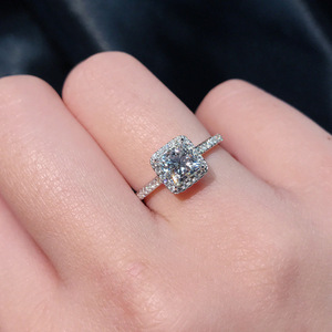 Elegante Anello Classico in Rame per Matrimonio e Fidanzamento, Anello Scintillante a Forma di Cuore per Donne, Regalo per Feste, Gioiello - Product Image 4