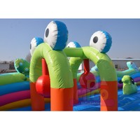 Château gonflable géant en PVC à prix d'usine, facile à installer pour les locations de fêtes en extérieur, avec toboggan pour enfants