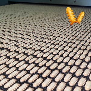 Ligne de production de biscuits durs Yuji de 400 mm à 1500 mm avec <span class=keywords><strong>four</strong></span> de cuisson tunnel pour machines à biscuits grande capacité - Product Image 2