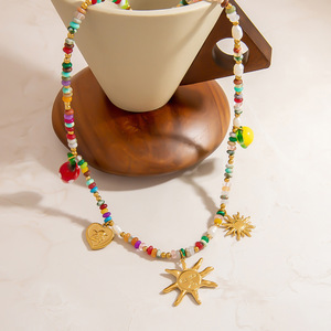 Collier de perles en pierre naturelle avec pendentif soleil en alliage de zinc, chaîne de clavicule, bijoux de fête, style océan estival - Product Image 4