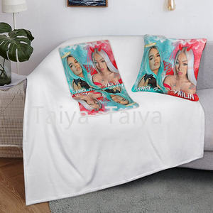 Fábrica <span class=keywords><strong>de</strong></span> China personalizado hecho superventas <span class=keywords><strong>Karol</strong></span> <span class=keywords><strong>G</strong></span> bichota temporada coche sofá cojín plegable edredón 2 en 1 almohada mantas - Product Image 6