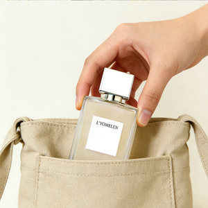 Perfume de Larga Duración con Aroma Floral Primaveral, Canela Picante, Madera de Sándalo Dulce y Almizcle Amaderado - Product Image 4