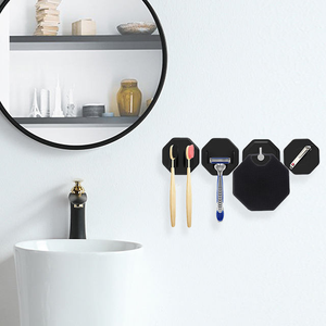 Support de brosse à dents multifonctionnel en silicone avec crochets muraux, organisateur de rangement pour salle de bain, support de brosse à dents en silicone - Product Image 4