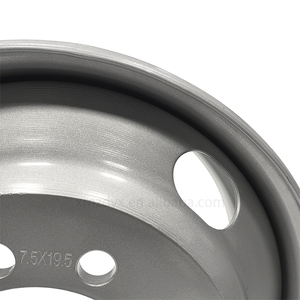 Jante de camion en acier aluminium de qualité supérieure Offre Spéciale Roues tubeless finition argentée de 19.5 pouces <span class=keywords><strong>Pneu</strong></span> 225/70R19.5 Roues de camion neuves - Product Image 3