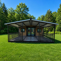 Cabane conteneur extensible en bois avec grande véranda couverte, structure en acier résistant à la corrosion, villa de loisirs pour pelouse et forêt