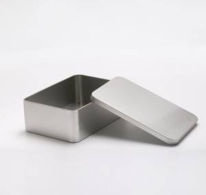 Kotak timah berengsel logam cetak kustom dengan tutup persegi atau persegi panjang untuk pengemasan hadiah lilin - Product Image 3