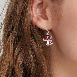 Orecchini pendenti a forma di fungo elfico per donna, con pendente a fungo rosso smaltato, stile dolce, accessori di moda. - Product Image 3
