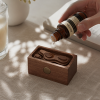 Diffuseur de voiture artisanal en bois de noyer Rainuré, à clip magnétique pour grille d'aération, double usage, ornement d'aromathérapie pour la décoration intérieure automobile