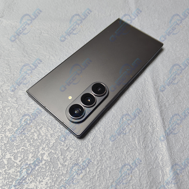 Used for Z Fold 7 / Fold 6 Fold 5 Fold4 Fold3 Fold2 5G Global GSM 12GB RAM Excellent Battery Health Mobile Phone