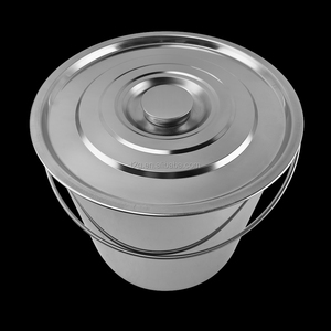 Cubo de Acero Inoxidable con Tapa, Diseño Moderno para Uso en la Cocina - Product Image 2