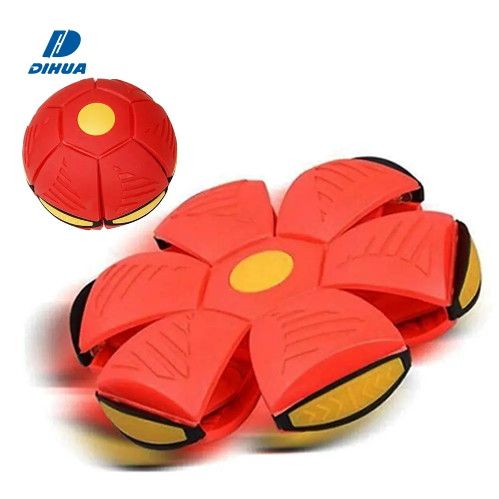 Flying Saucer Ball for Kids Throw Disc Ball Toy Outdoor Deformation Toy Flying Ball Decompression Deforms the Rebound Bouncing